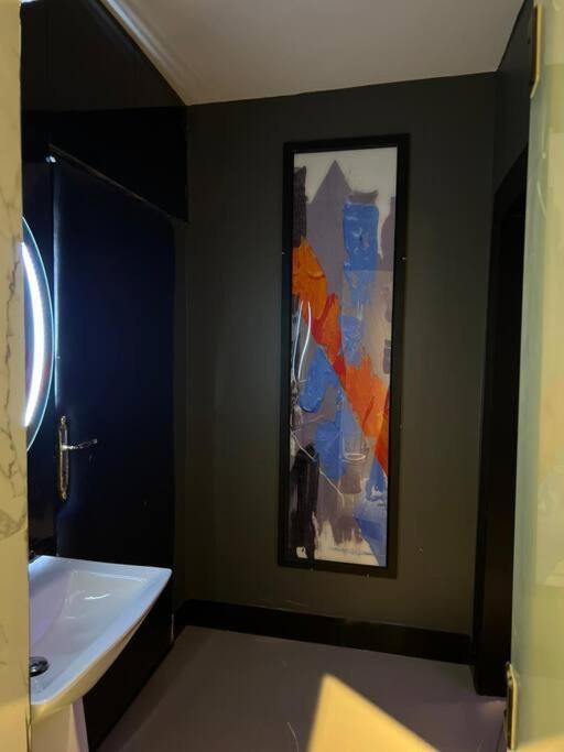 بالقرب من بوليفارد دخول ذاتي خدمة ذاتية Apartment *